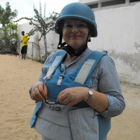 fagan profile pic in blue